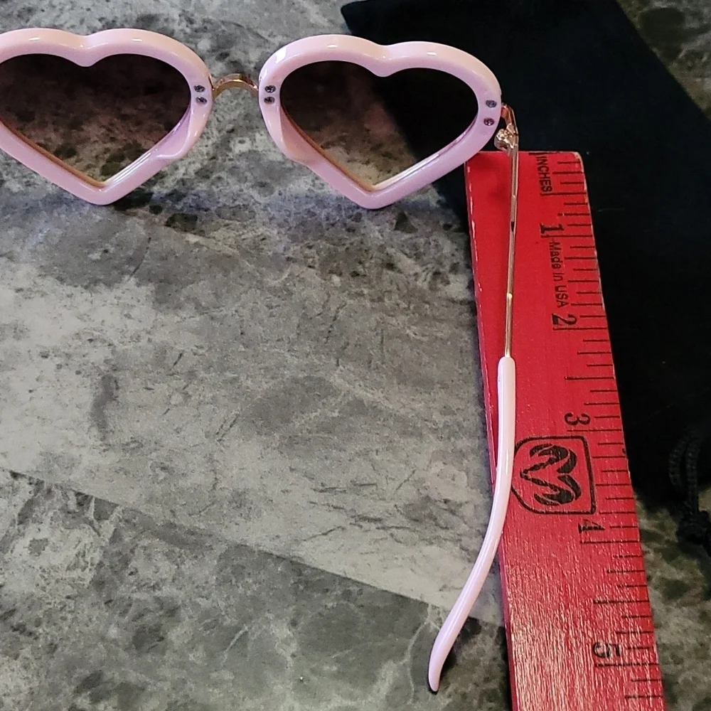 Girls Heart Sunglasses with case Price Firm
